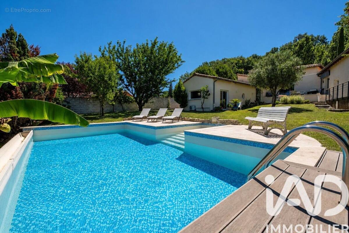 Photo 1 - Maison à CHAROLS
