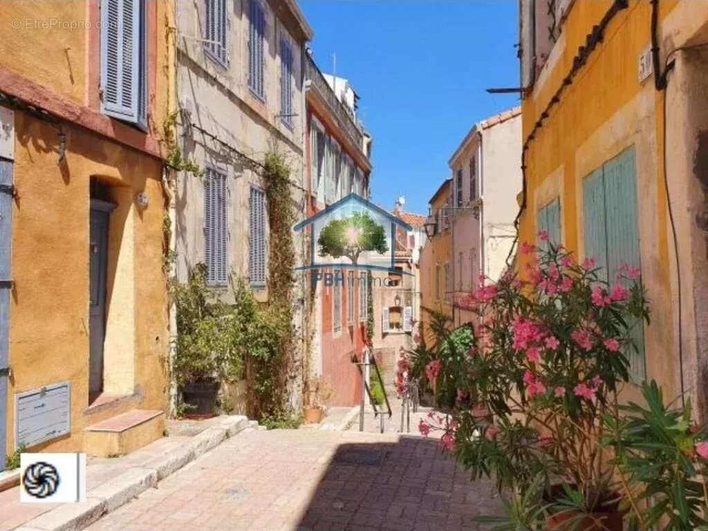 Commerce à MARSEILLE-2E