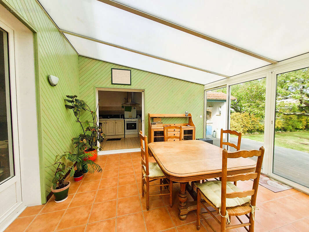 Maison à LE CHATEAU-D'OLERON