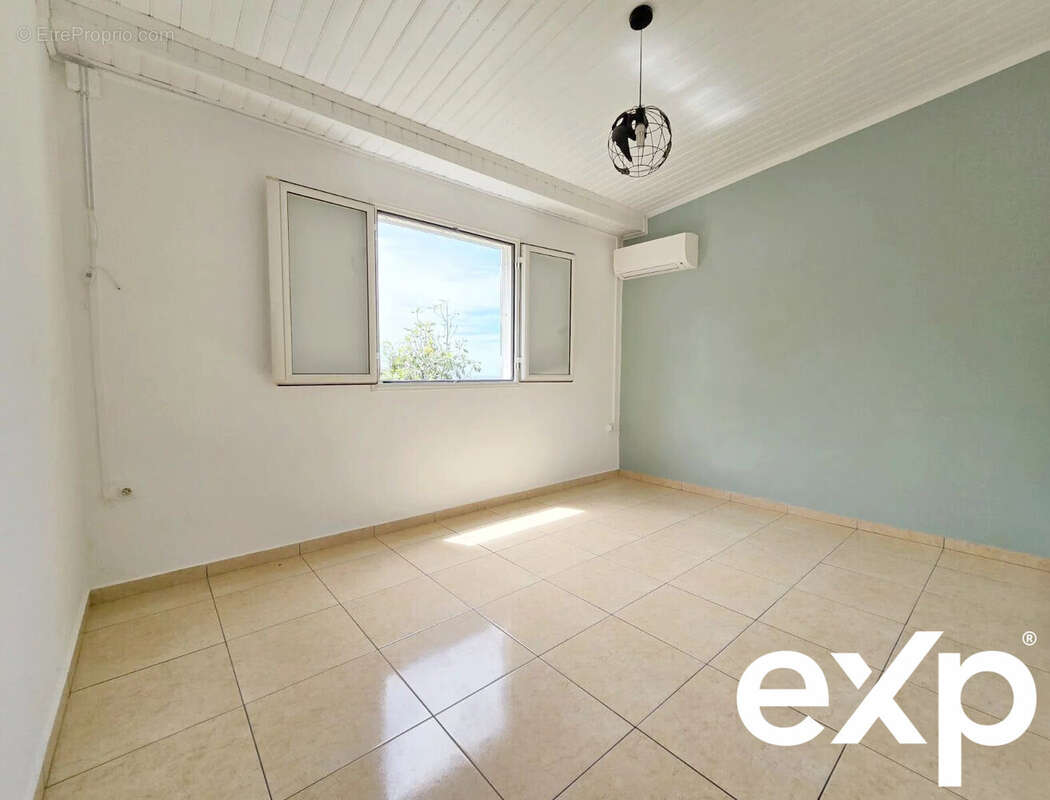 Maison à L'ETANG-SALE