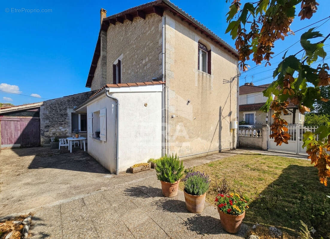 Maison 182m² à sireuil - photo 3