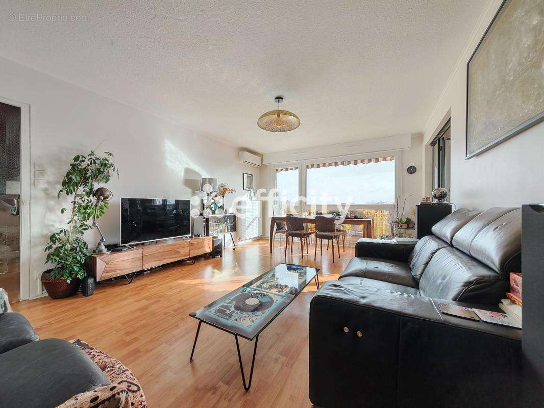 Appartement à LE BOUSCAT