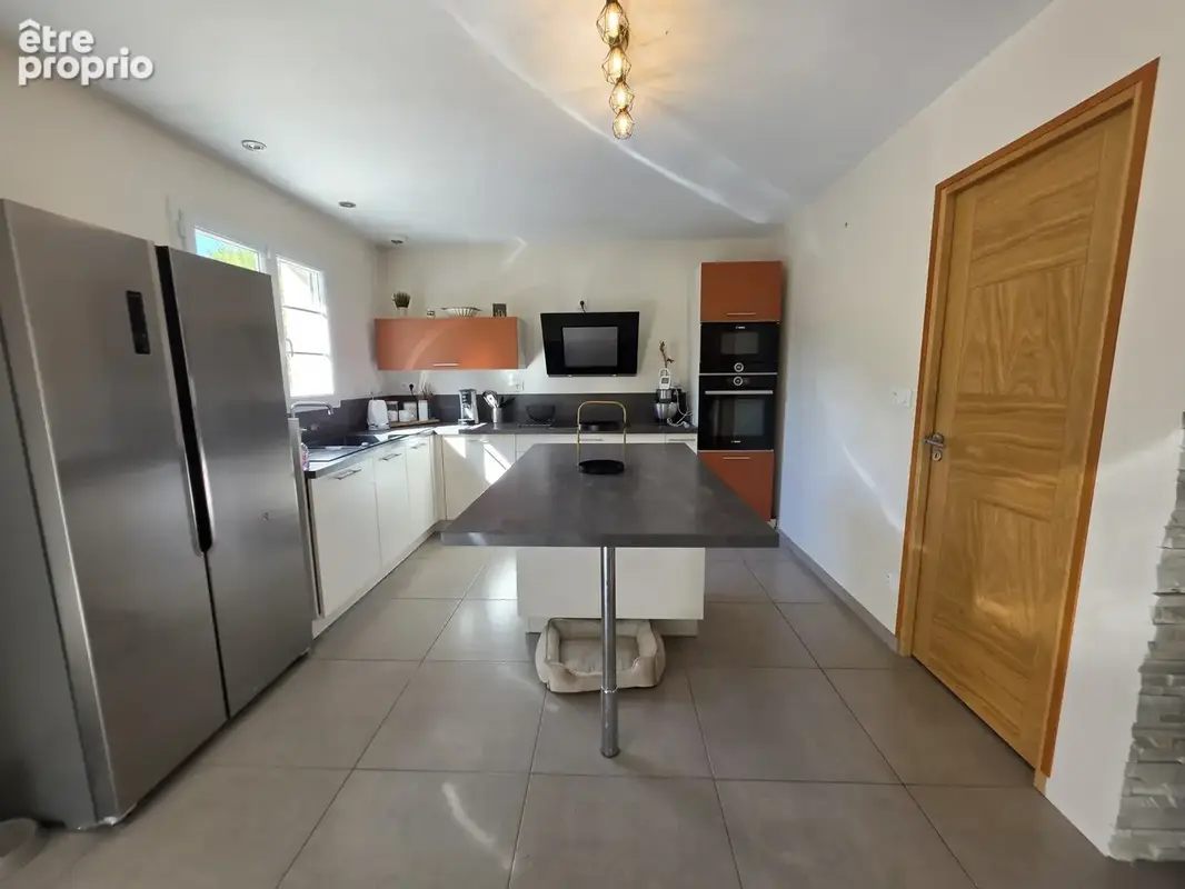 Maison 6 pièces 137 m² à vendre à Donnery (45450) - photo 4