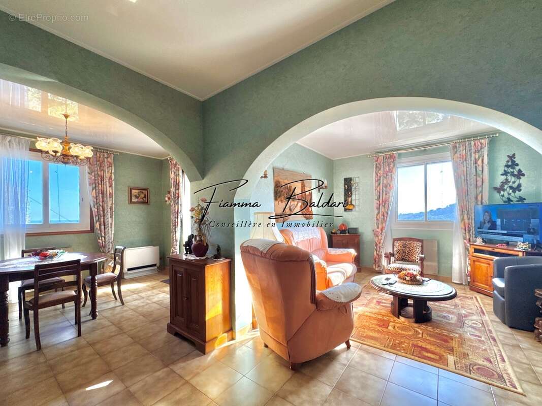À vendre Maison de charme 5 pièces de 122m², Terrain 1 345m², Vue mer, Ville di Pietrabugno, Haute-Corse (20) - photo 7