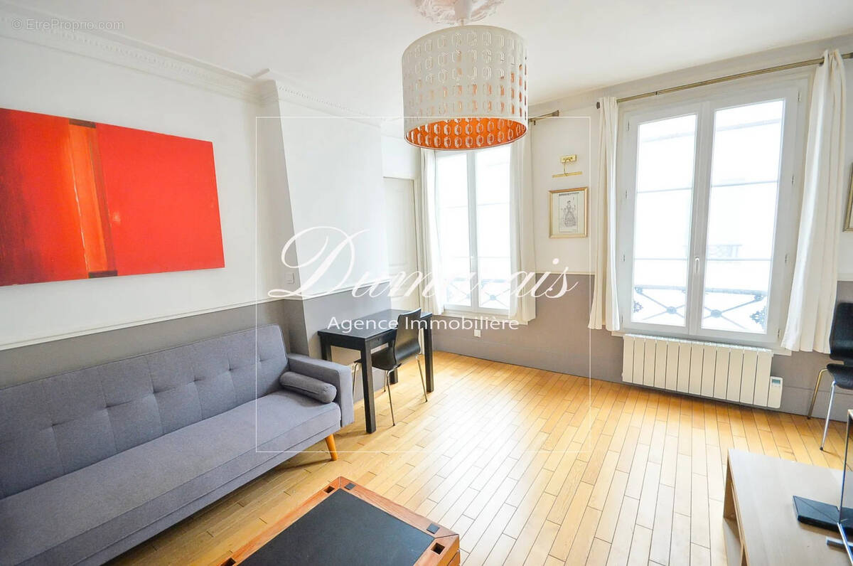 Appartement à PARIS-4E