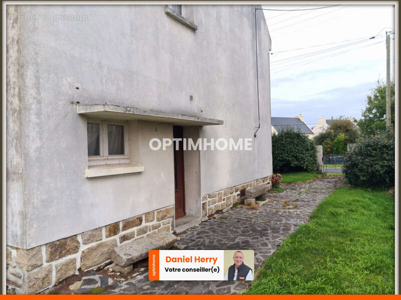 Maison à PLOUZEVEDE