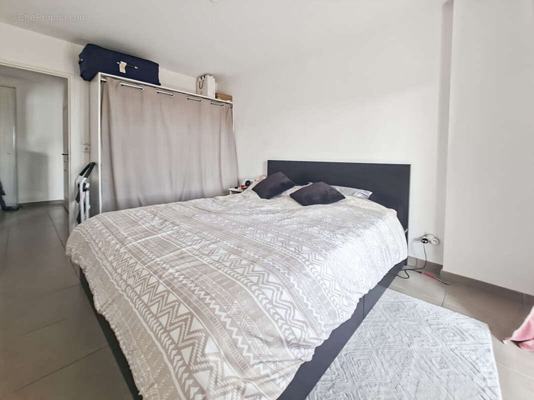 Appartement à CHATEAUNEUF-LES-MARTIGUES