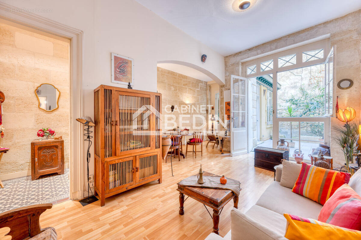 Appartement à BORDEAUX