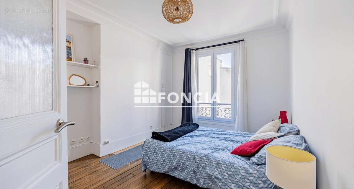 Appartement à PARIS-11E