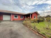 Maison à BENESSE-MAREMNE