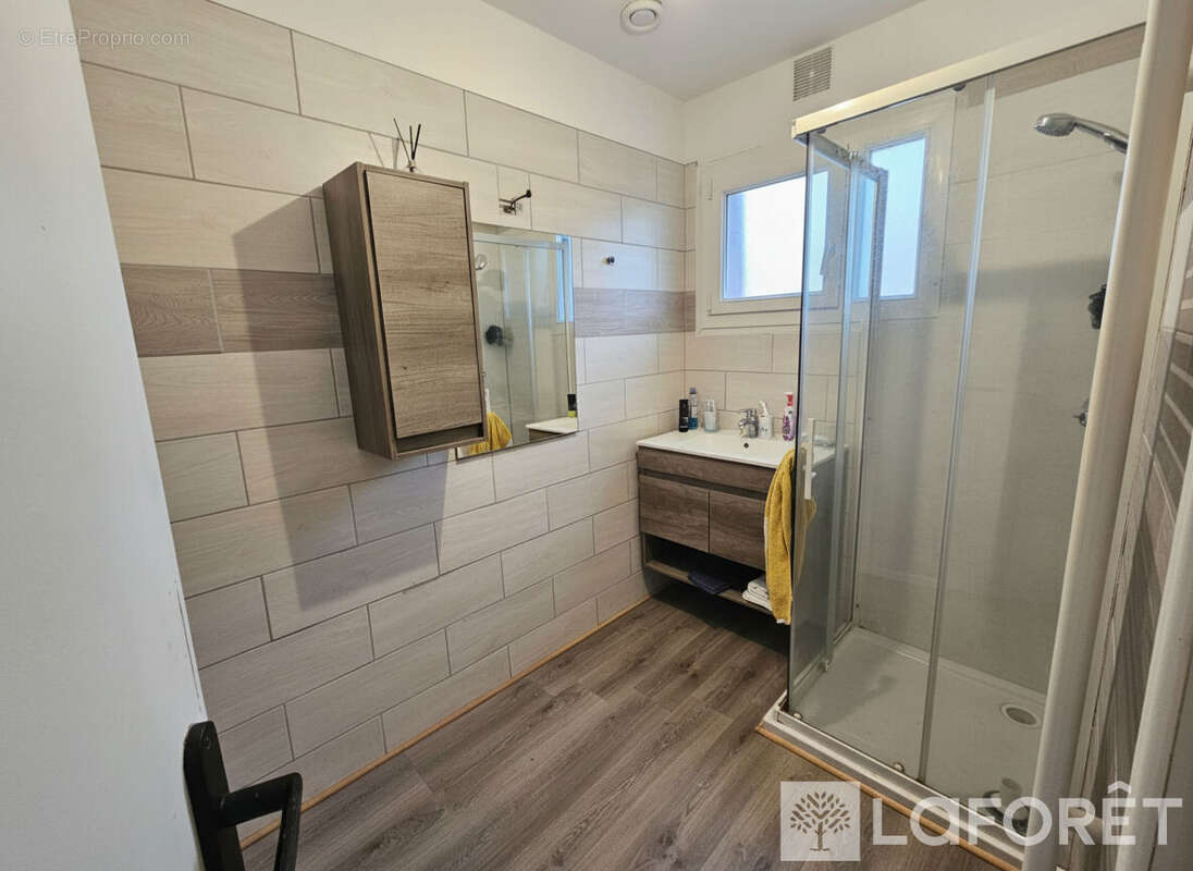 Maison à ETRELLES-SUR-AUBE