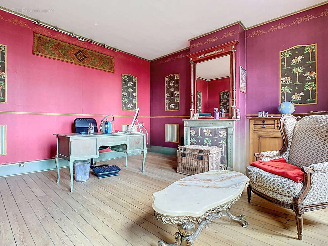 Maison à MONTMIRAIL