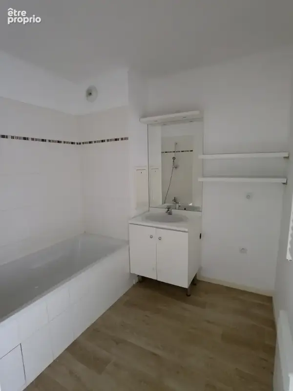 Arpajon Appartement F3 avec 2 places de stationnement Gare à Pieds - photo 6