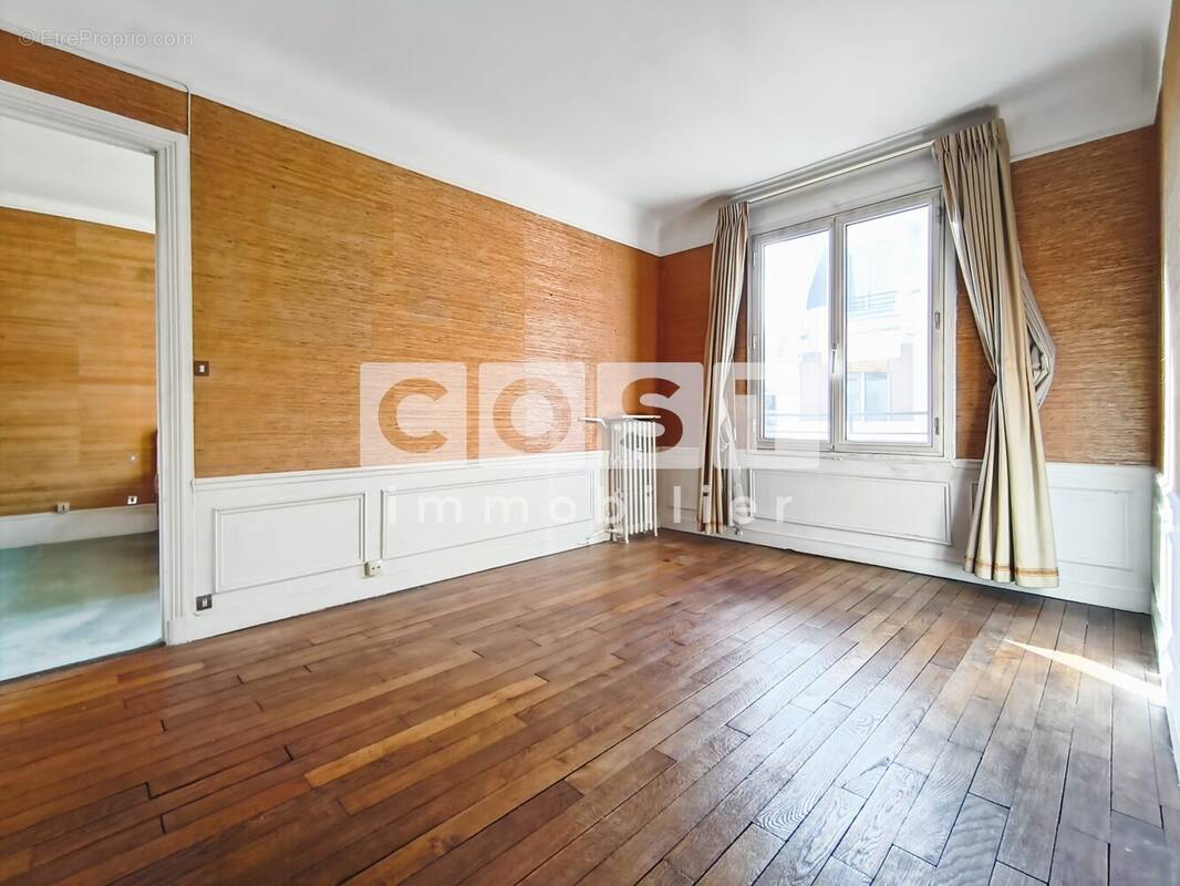 Appartement à ASNIERES-SUR-SEINE