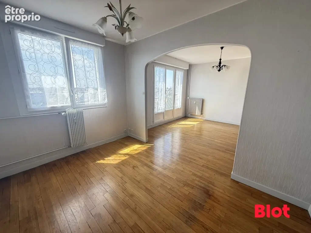 Appartement 3 pièces 65 m² à vendre à Rennes (35200) - photo 2