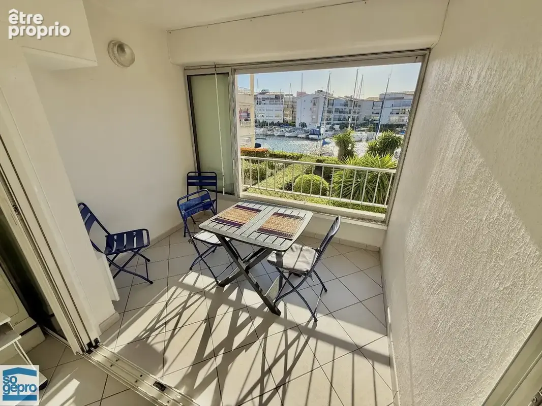 Réf : 2230 - Vente Studio Cabine avec superbe vue sur le Port du Cap d'Agde ! - photo 4