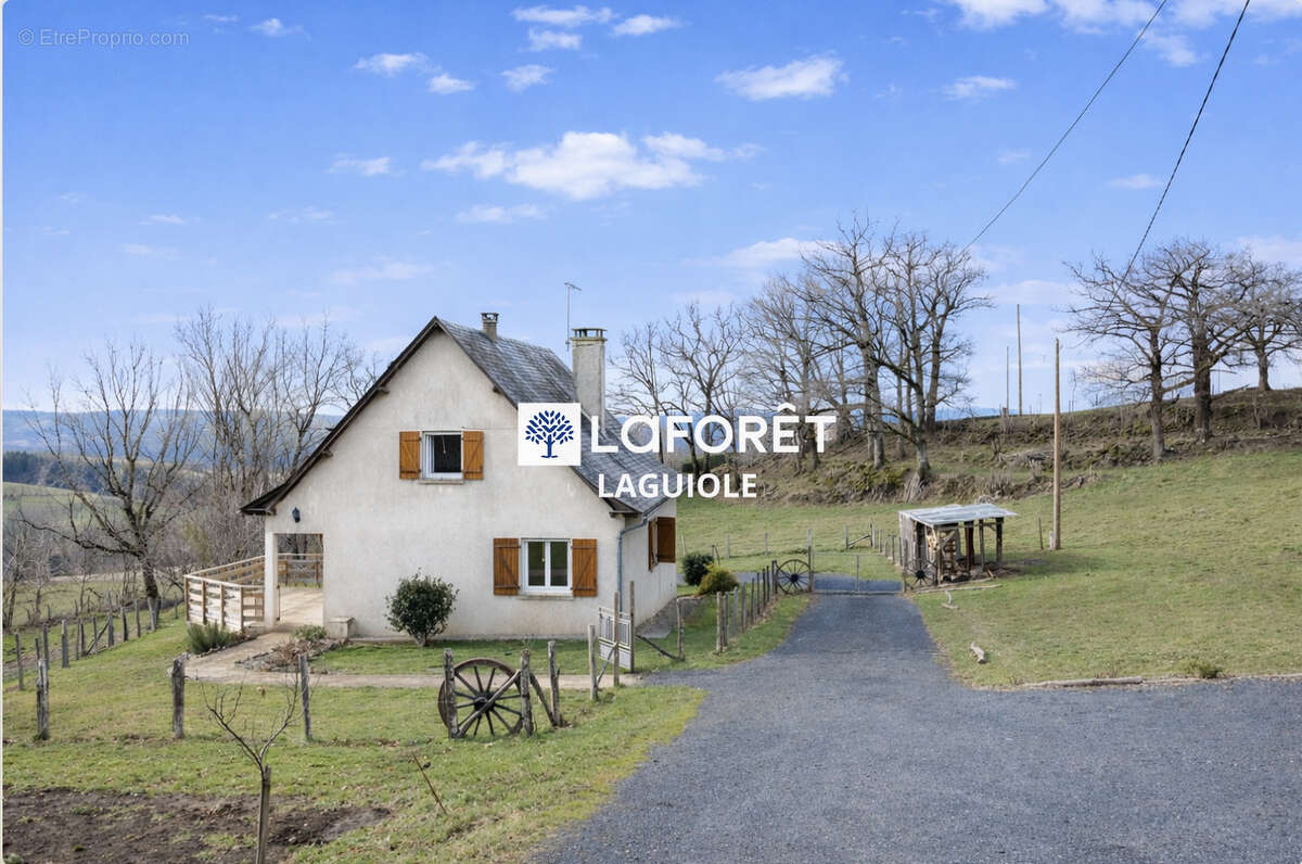 Maison à SAINT-HIPPOLYTE