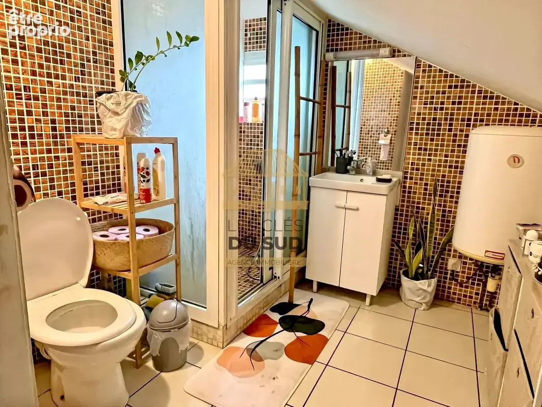 Maison T2 vendue louée avec cour intérieure et parking à Rivière Saint Louis – investissement locatif rentable - photo 4