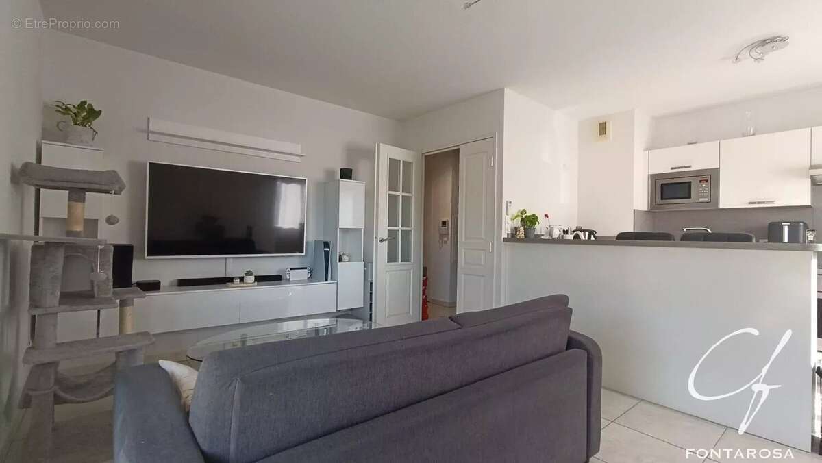 Appartement à SAINT-RAPHAEL