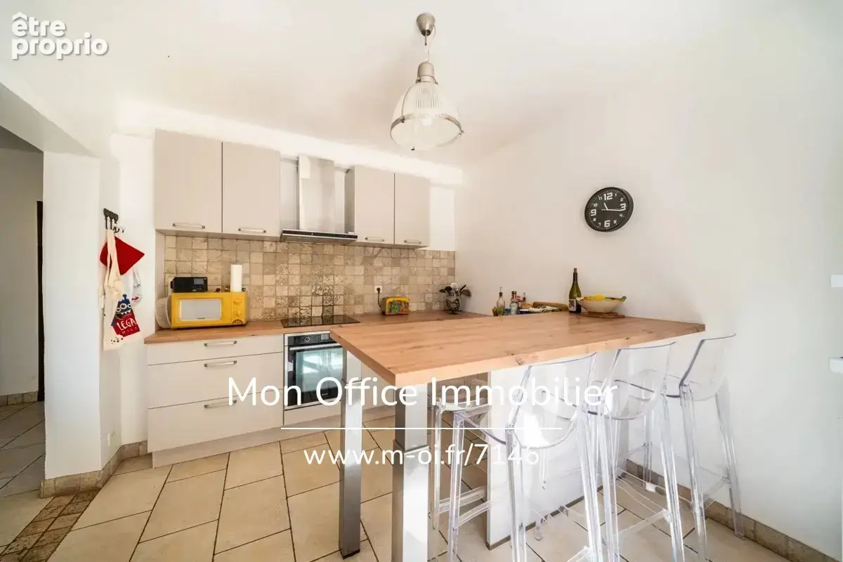 Référence : 7146-SKA - Maison 9 pièces - photo 11