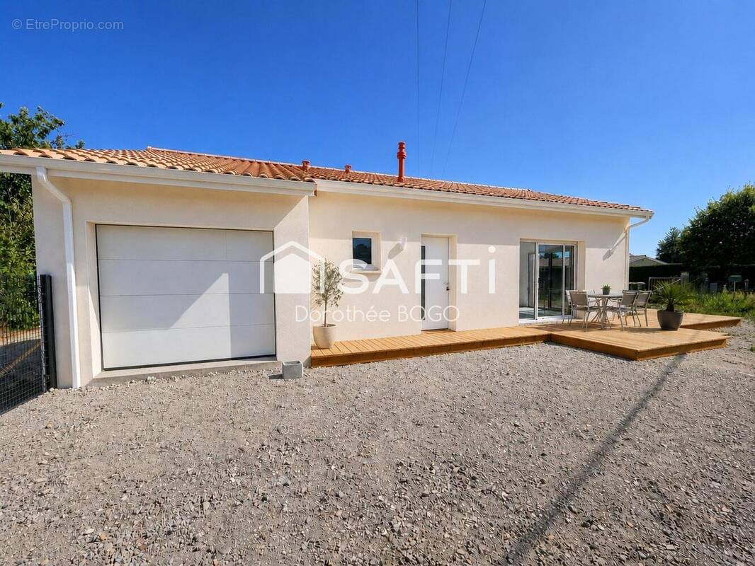 Photo 1 - Maison à LE BARP
