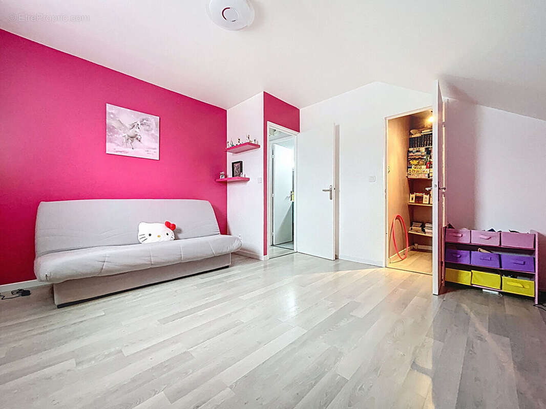 Maison à LIMEIL-BREVANNES