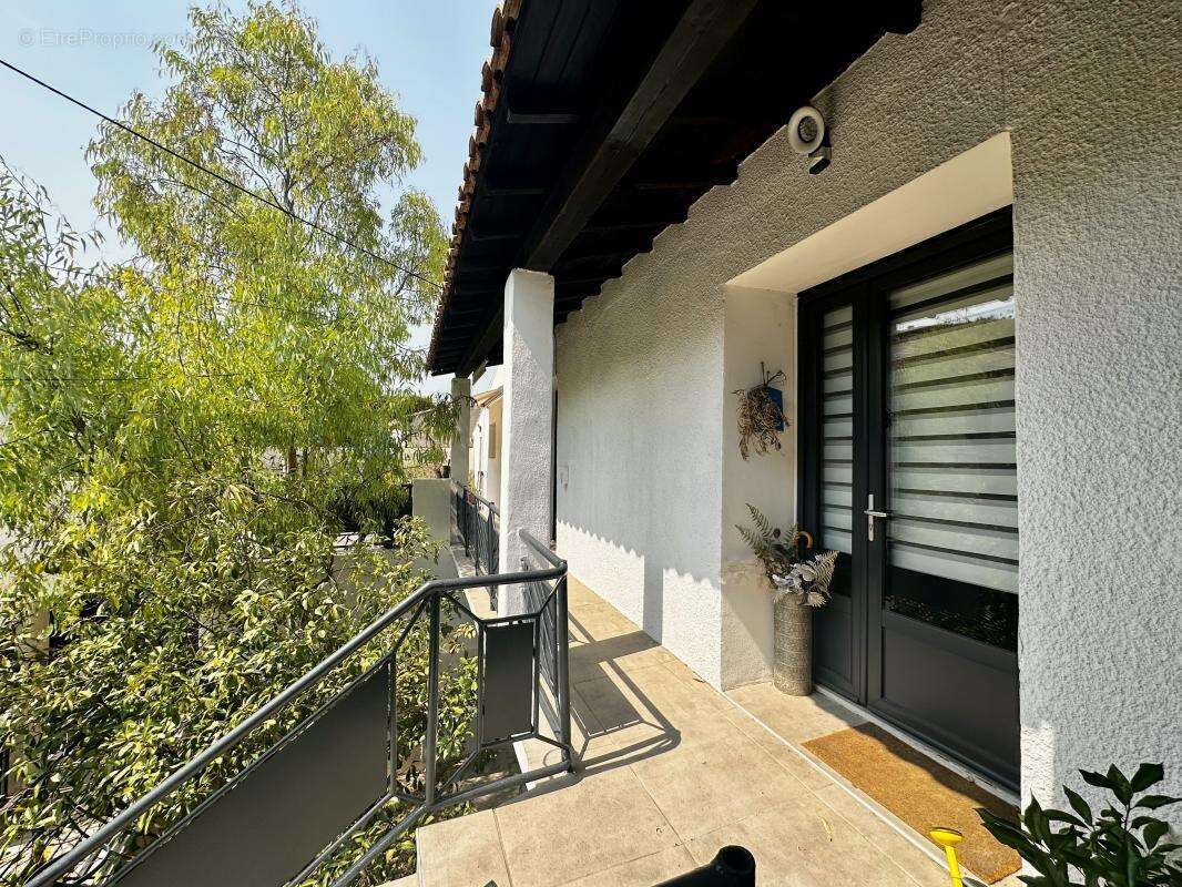 Appartement à NIMES