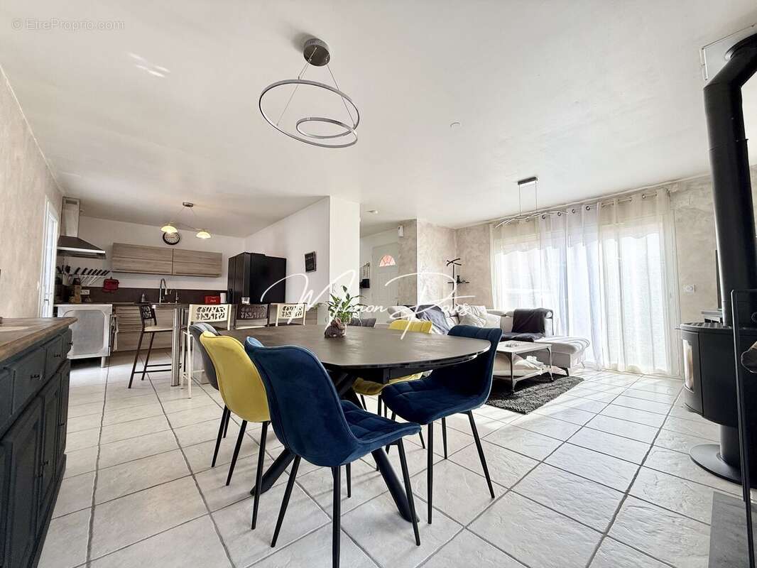 Maison à ESPIRA-DE-L'AGLY