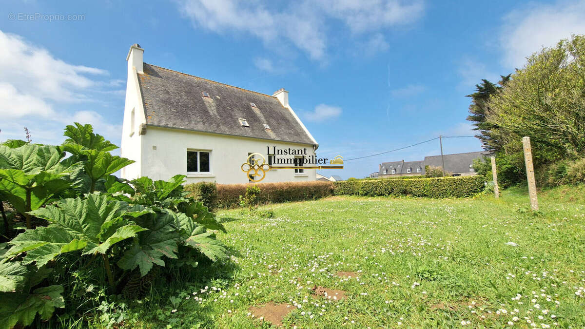 Maison à PLOUGASNOU