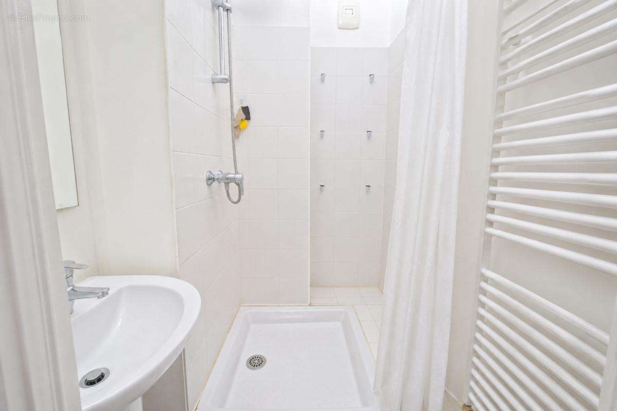 Appartement à NANTERRE