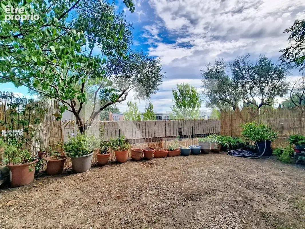 Appt 3 pieces, terrasse, jardin, 1 parking couvert, piscine - photo 9