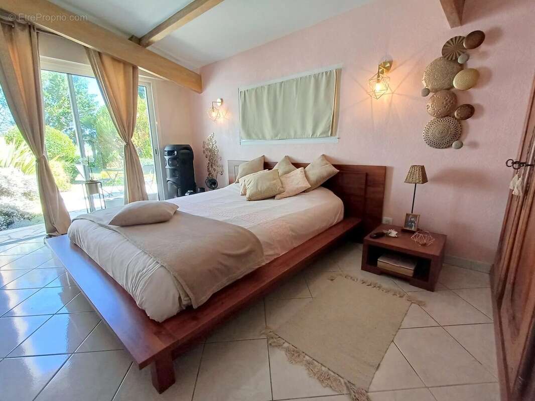 Maison à COURPIGNAC