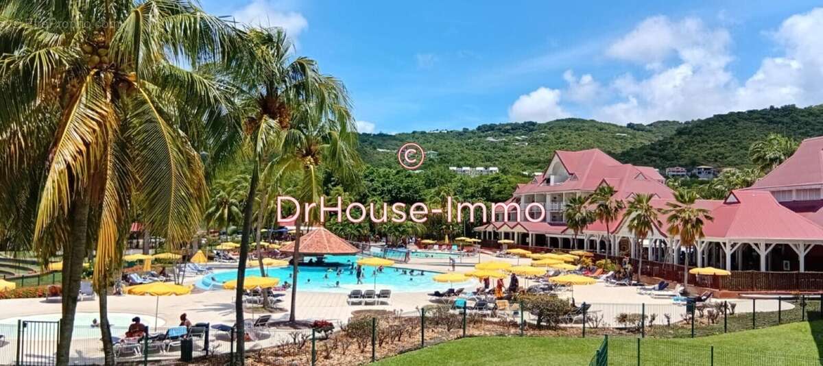 Appartement à SAINTE-LUCE