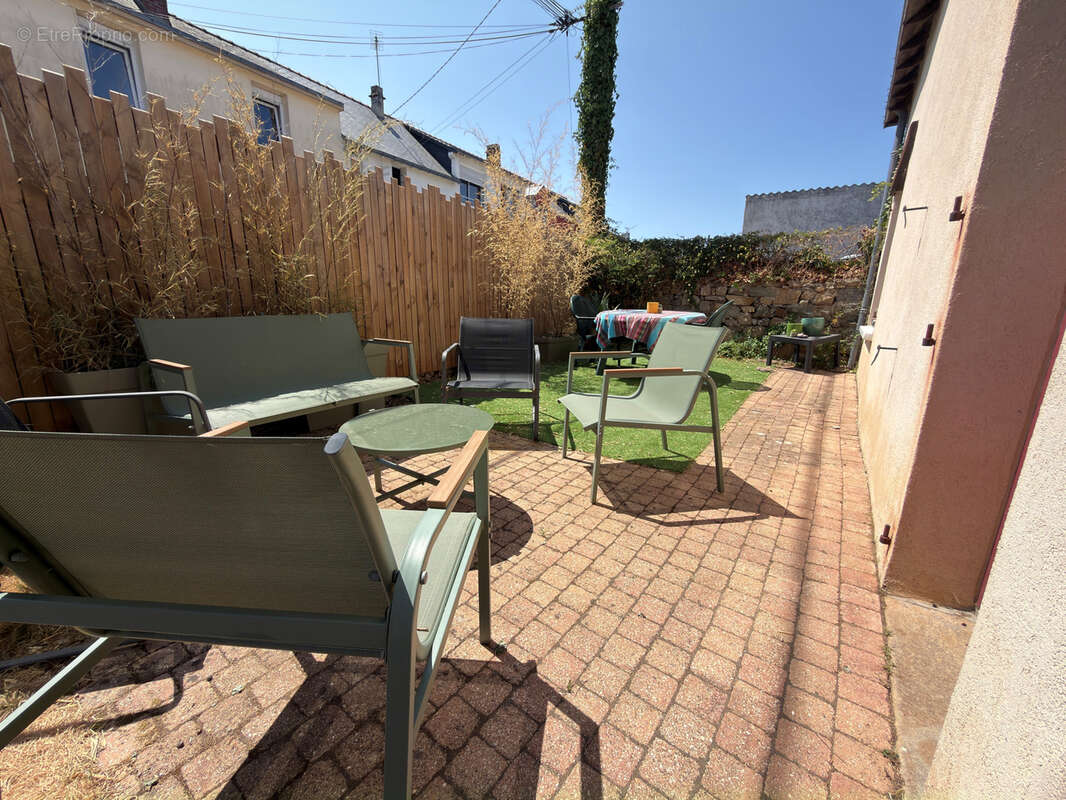 Maison d'epoque située dans le secteur de villeneuve - photo 16
