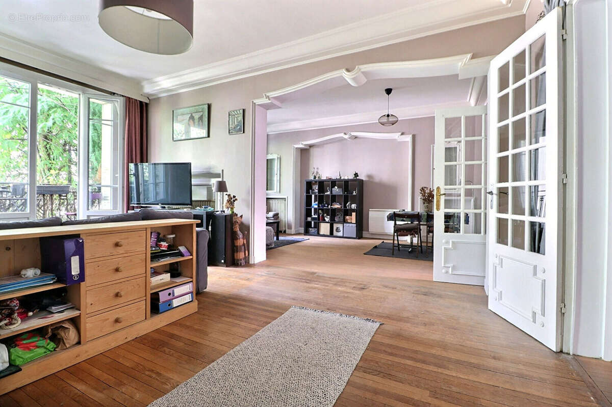 Appartement à AUBERVILLIERS