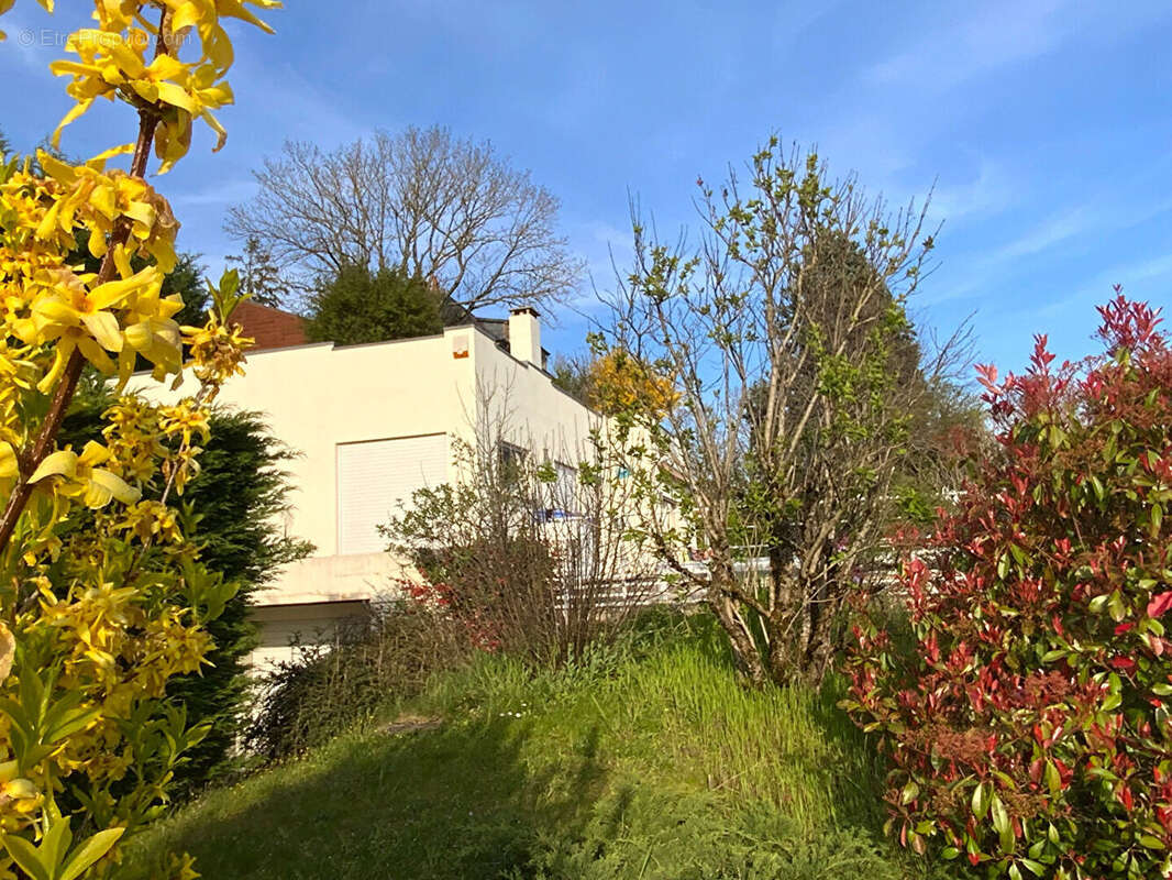 Maison à LE CREUSOT