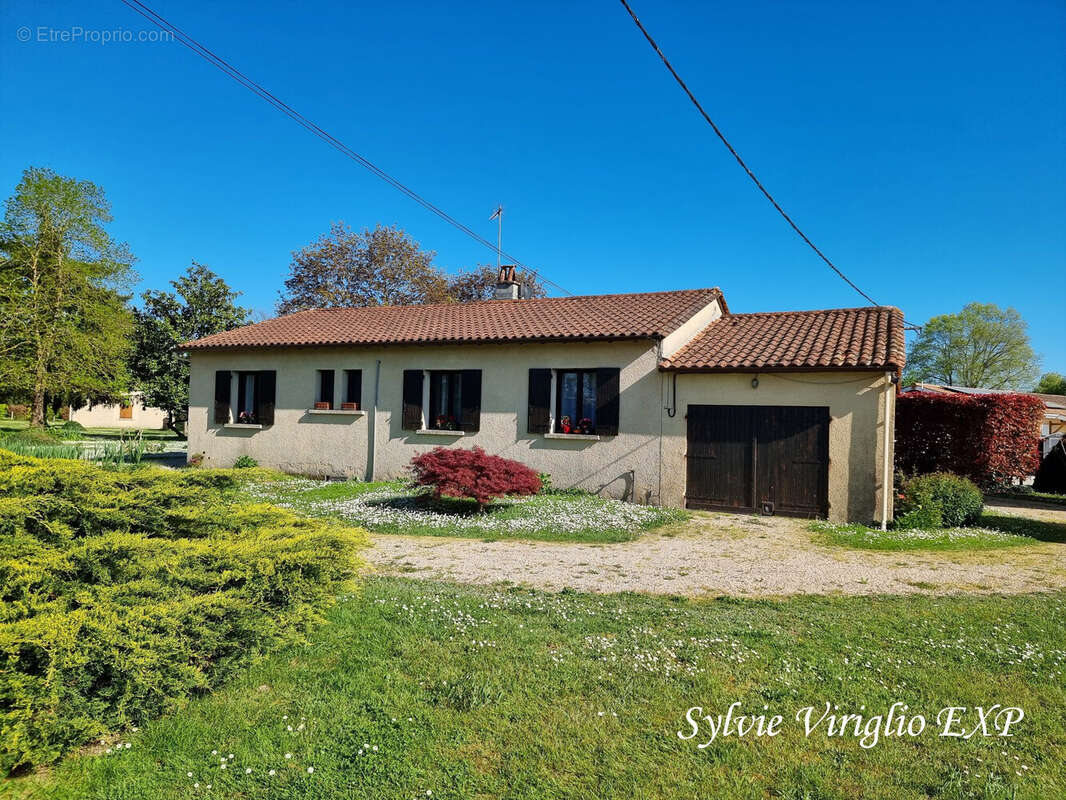 Maison à LAMONZIE-SAINT-MARTIN