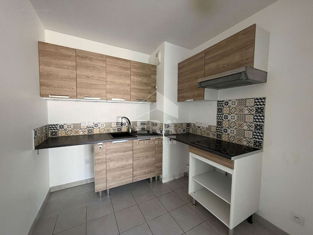 Appartement 44m² à istres - photo 3