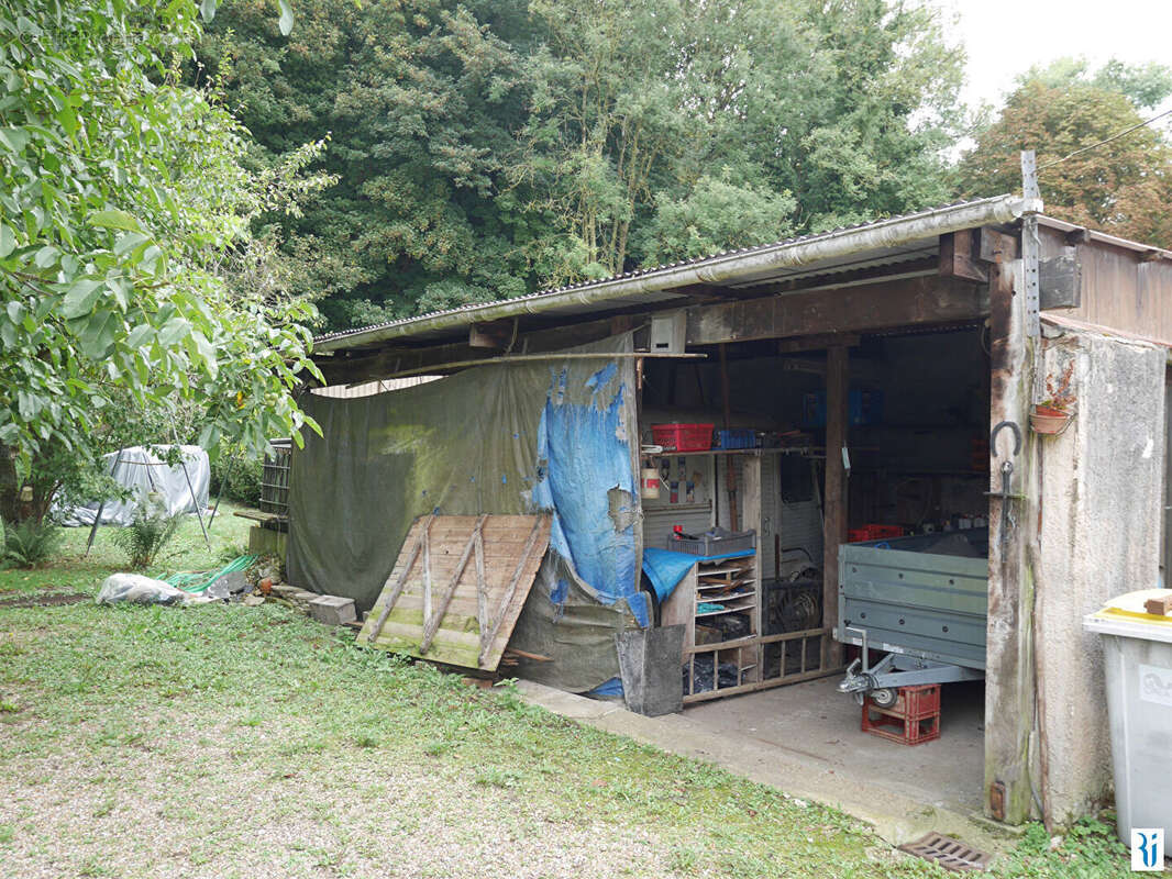 Maison à SAINT-PIERRE-DE-VARENGEVILLE