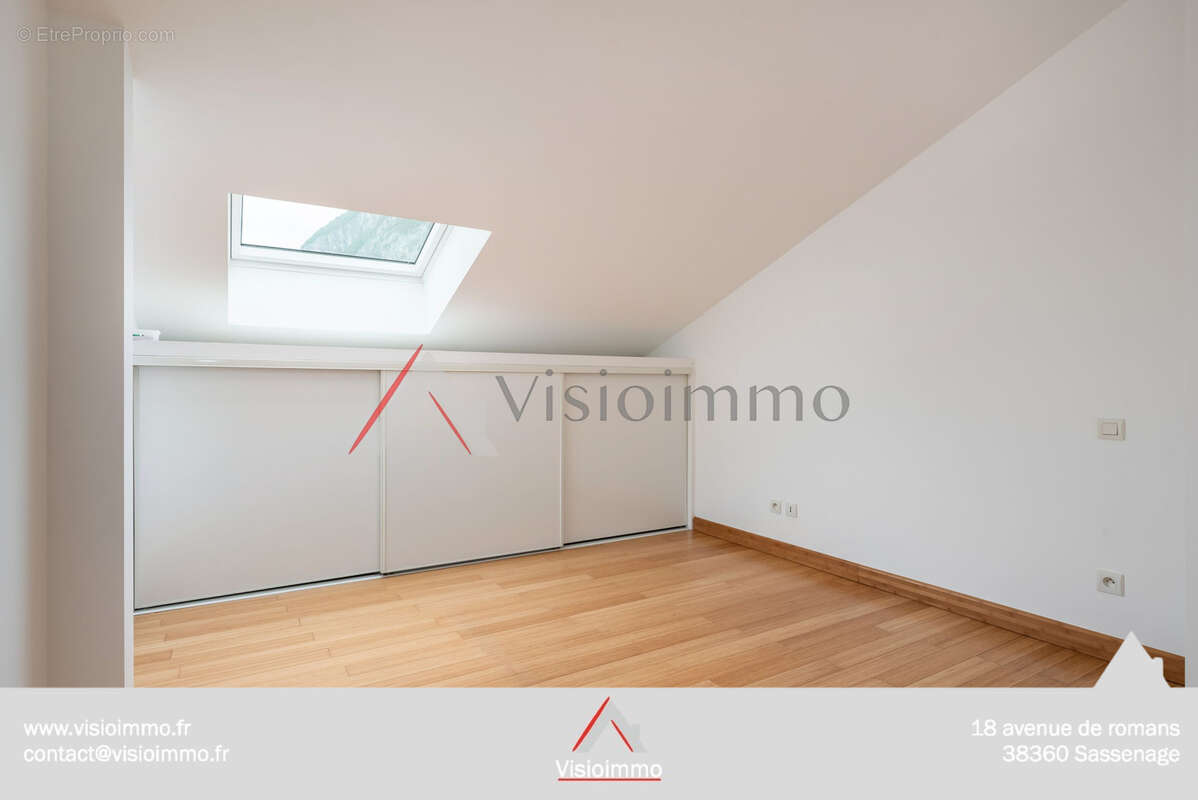 Appartement à SASSENAGE