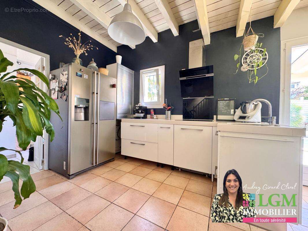 Maison à SAINT-JEAN-DE-VEDAS