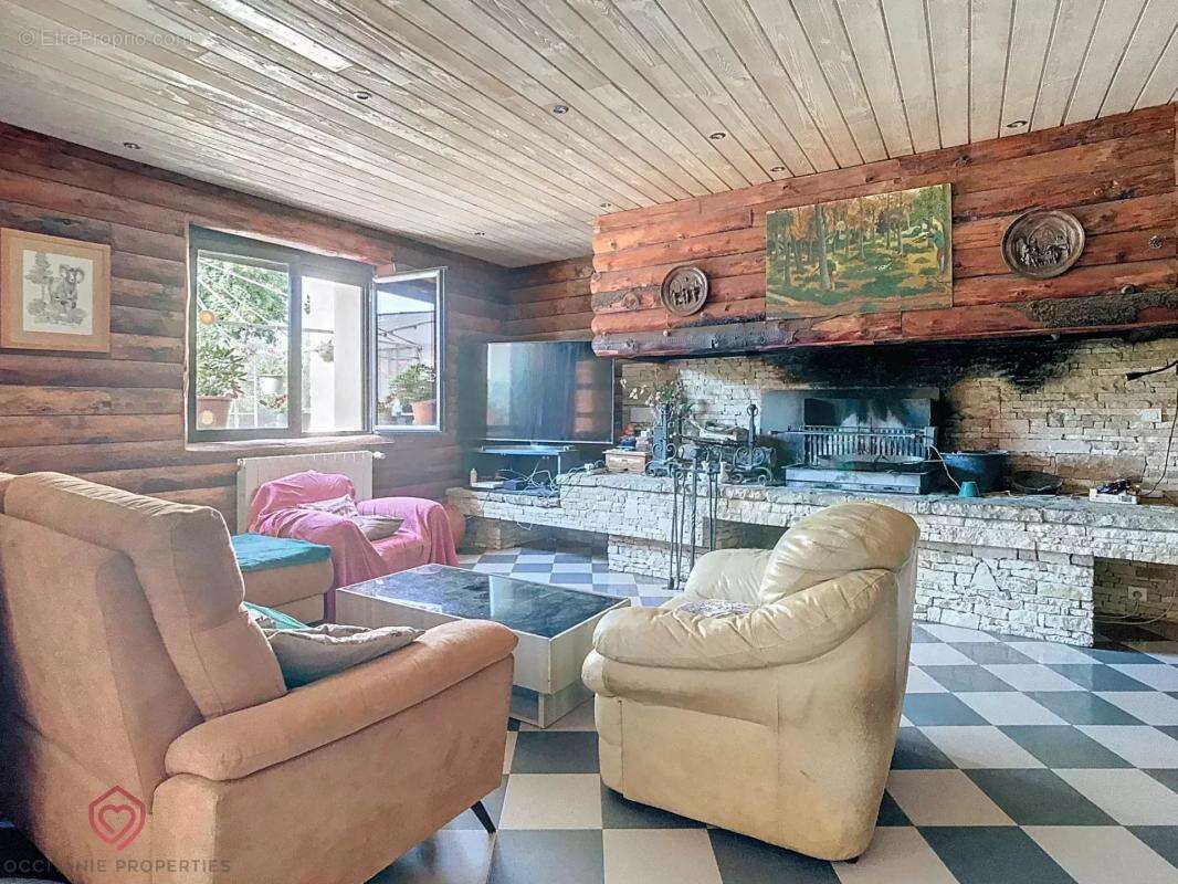 Maison à BELVEZE-DU-RAZES