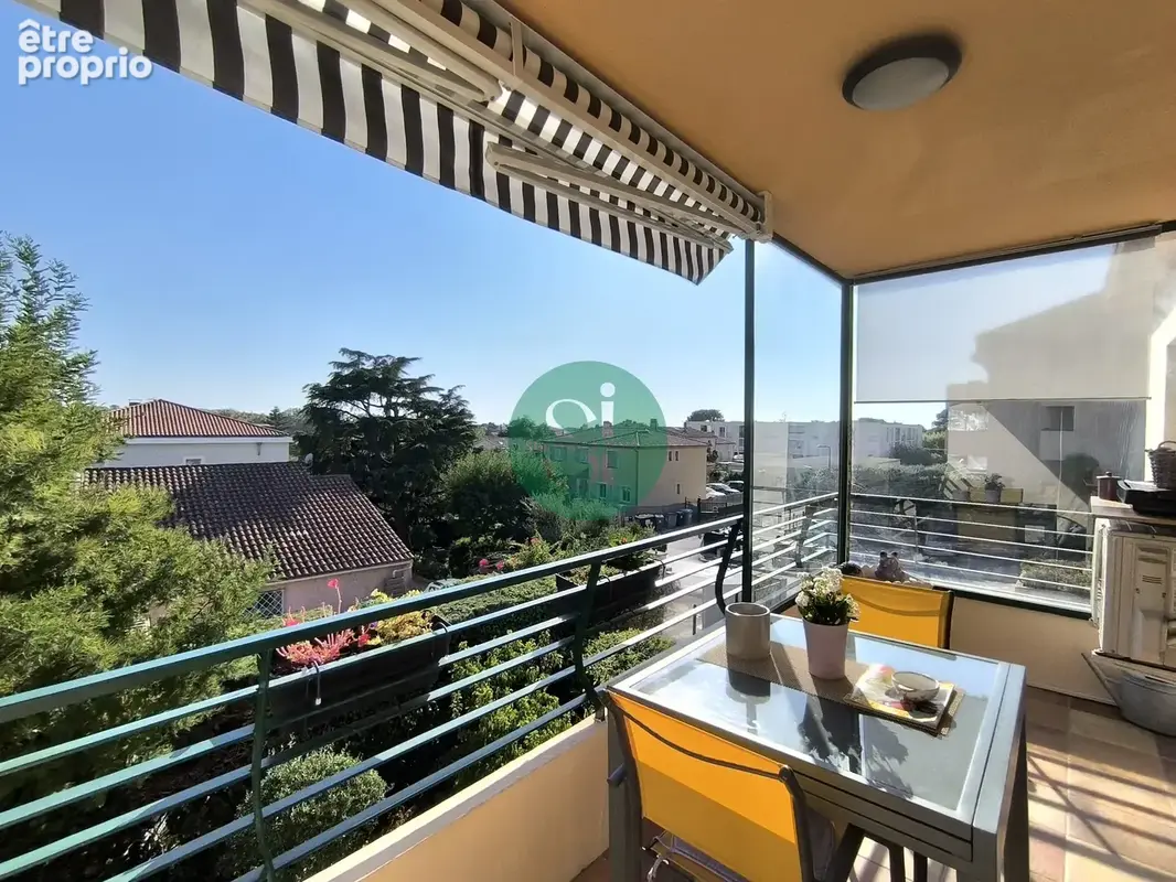 Six-fours-les-plages   appartement t3/4 traversant   1er et dernier étage - photo 2