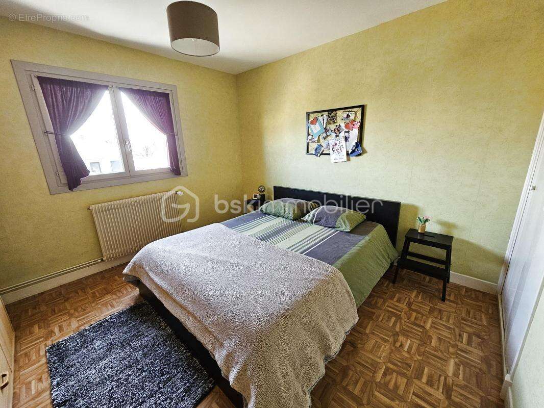 Rare - maison de ville hypercentre - le coteau - 3 chambres - dpe : d - photo 7