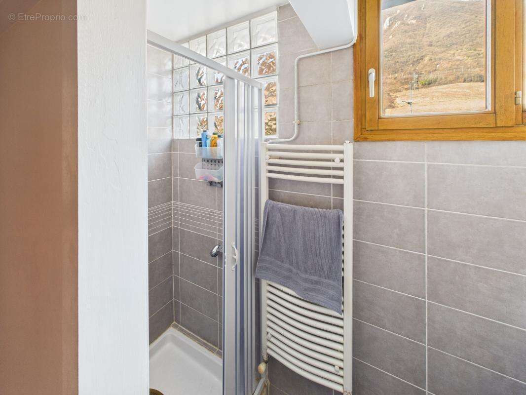 Appartement à MONTMELIAN