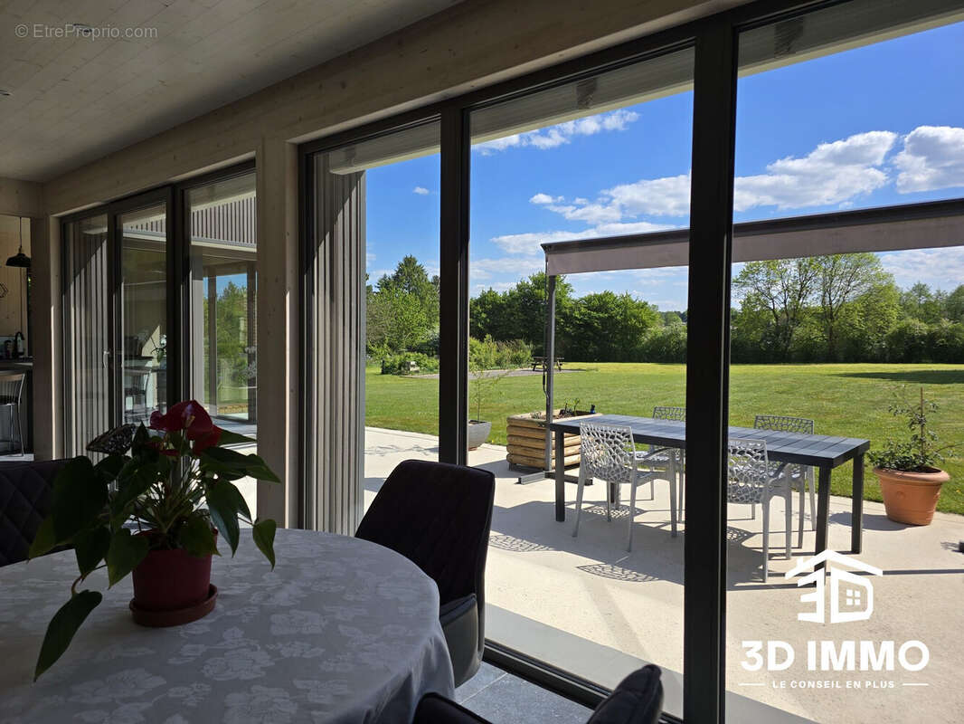 Maison à SARS-POTERIES