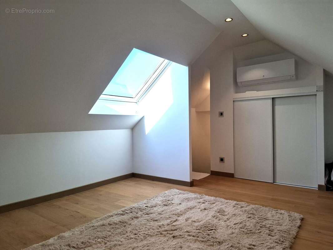 Appartement 68 m² à Aix-Les-Bains  - photo 9