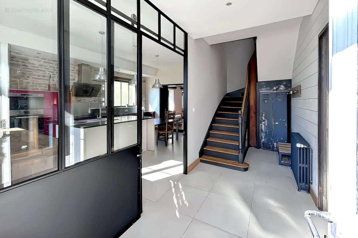 Maison à SAINTE-SOULLE