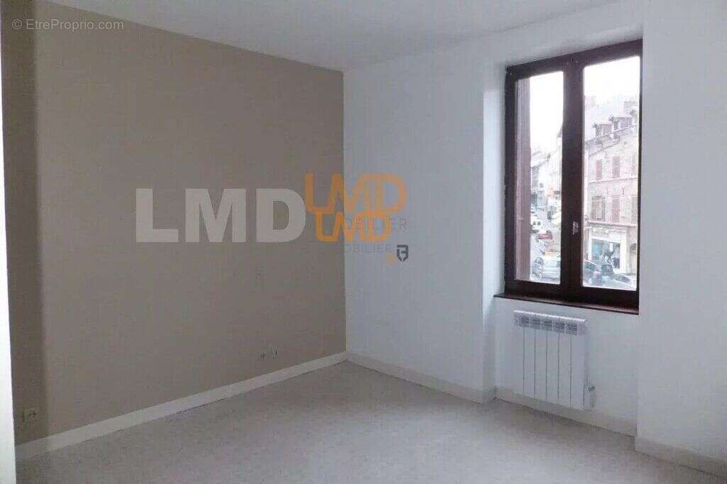 Appartement à DECAZEVILLE