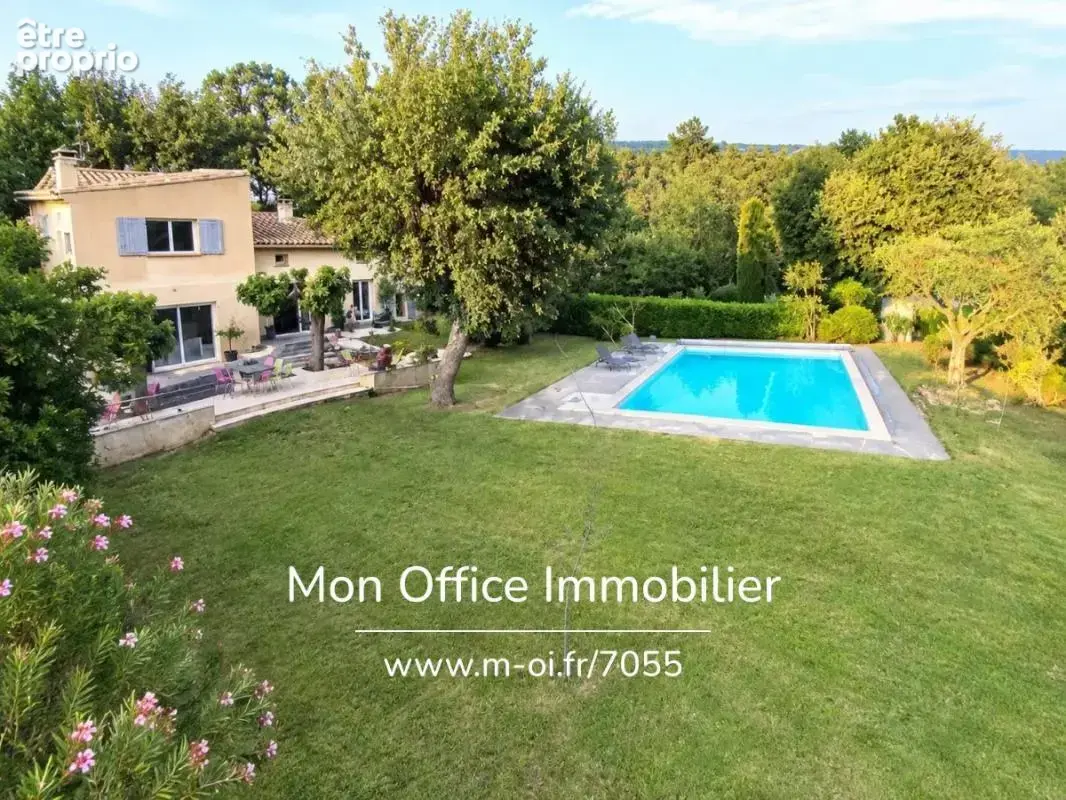 Référence : 7055-VCL - Maison 4 chambres et 1 bureau - Piscine calme absolu village à pied - 13510 EGUILLES - photo 7